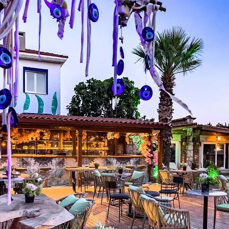 Etiz Alacati * Çeşme